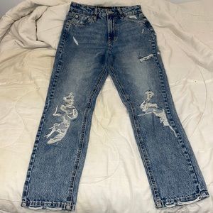 Medium light wash MOM jeans